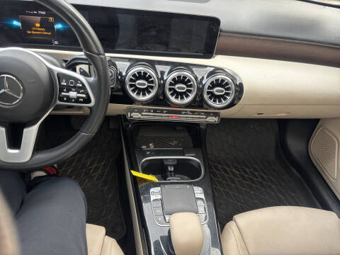 2019 Mercedes-Benz A-Class A 220