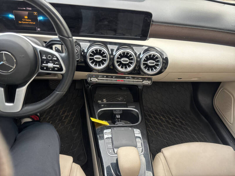 2019 Mercedes-Benz A-Class A 220