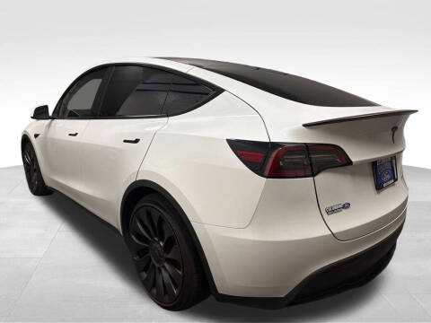 2023 Tesla Model Y Performance