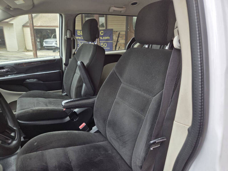2017 Dodge Grand Caravan SE
