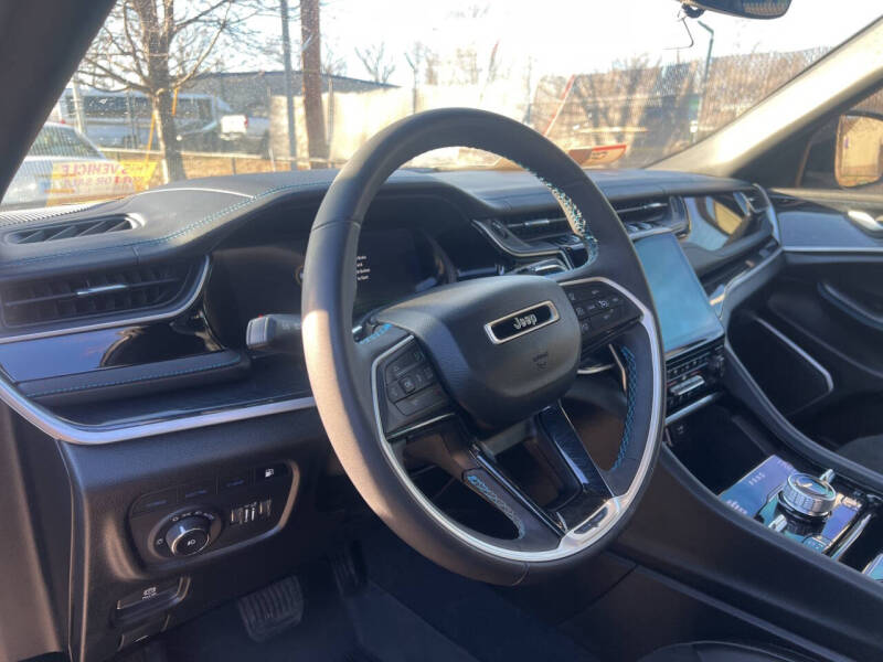 2022 Jeep Grand Cherokee Trailhawk 4xe