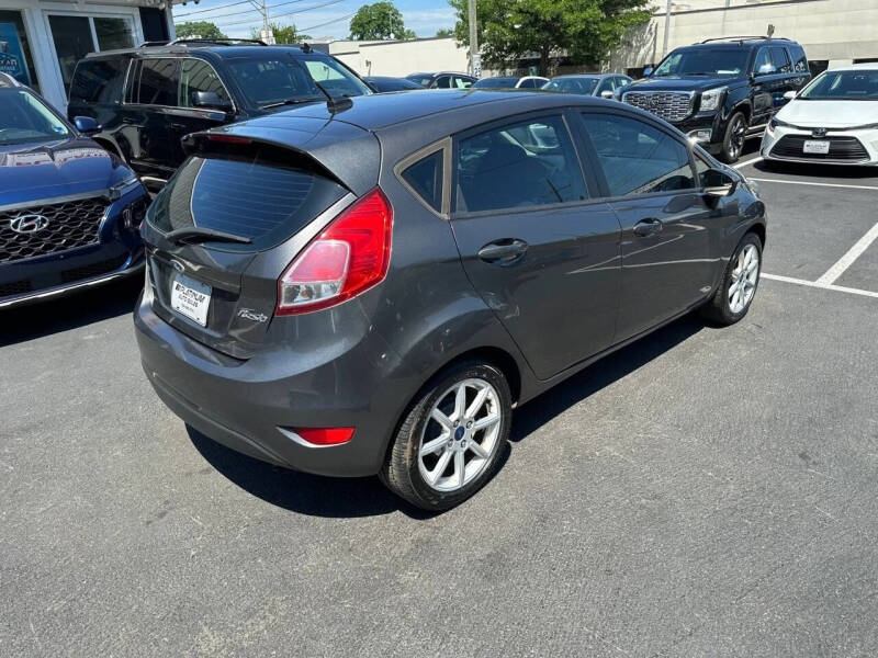 2015 Ford Fiesta SE