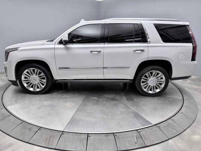 2020 Cadillac Escalade Platinum