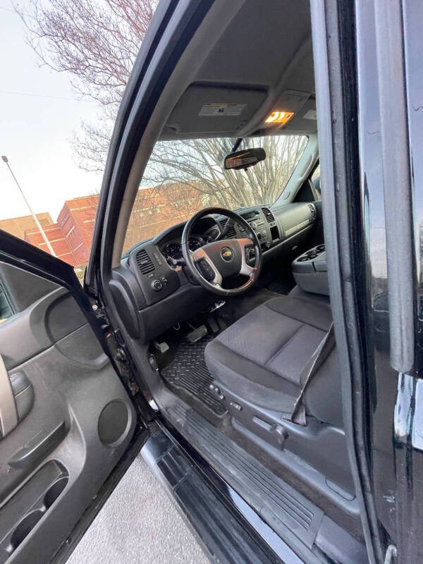 2013 Chevrolet Silverado 1500 LT photo 15