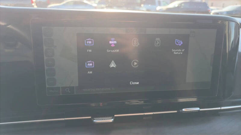 2024 Kia Carnival EX