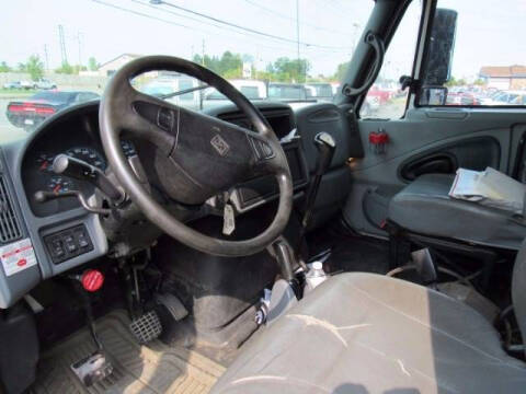 2005 International DuraStar 4300