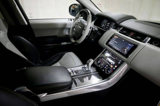 2020 Land Rover Range Rover Sport SVR