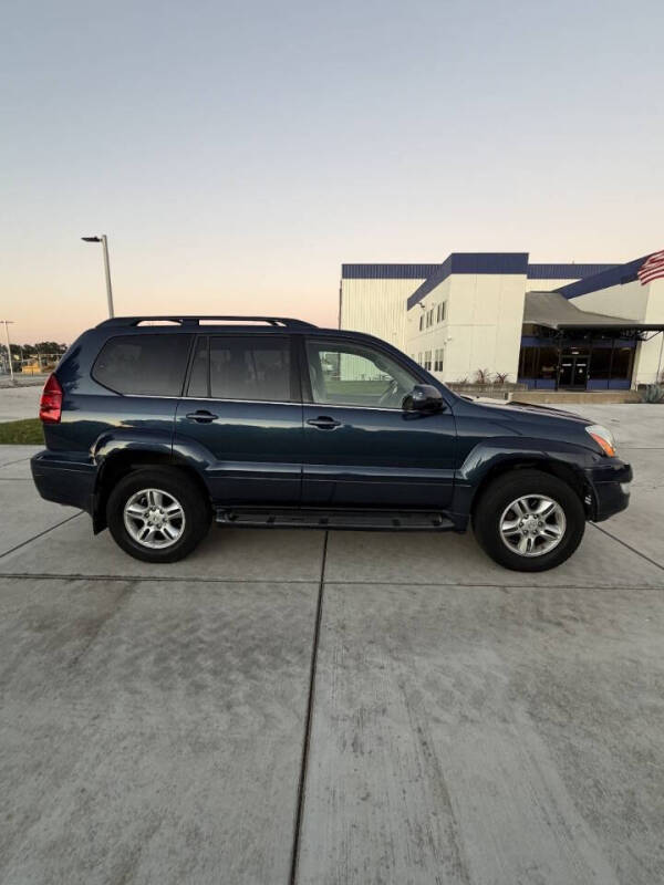 2004 Lexus GX 470