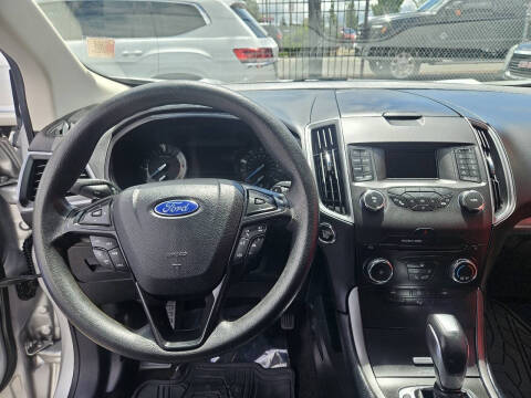 2016 Ford Edge SE