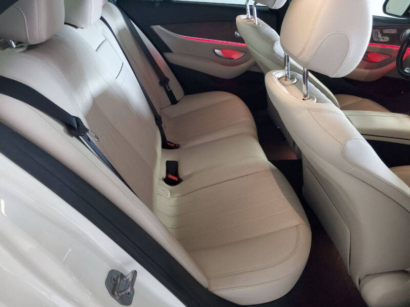 2017 Mercedes-Benz E-Class E 300 4MATIC