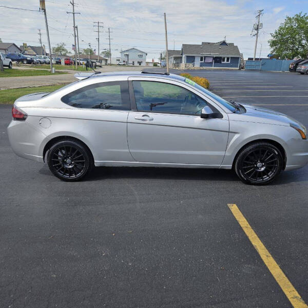 2010 Ford Focus SES