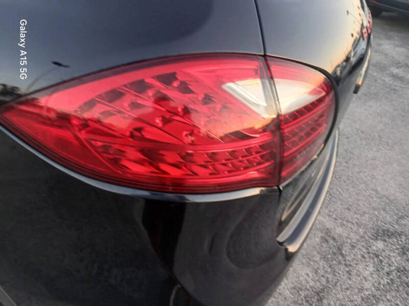 2011 Porsche Cayenne Tiptronic