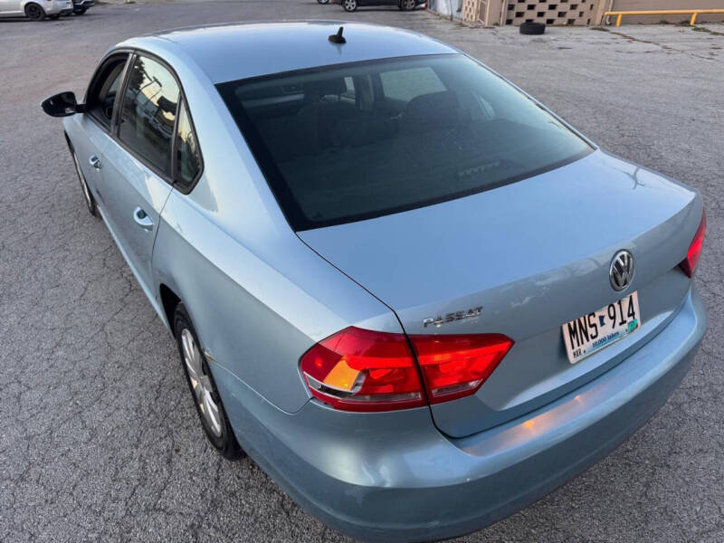 2012 Volkswagen Passat S PZEV