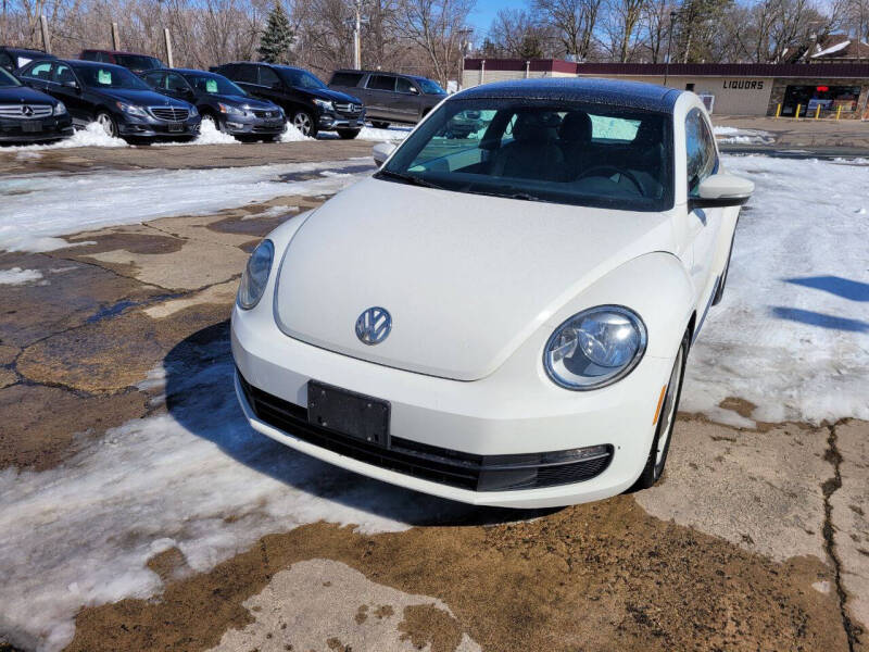 2013 Volkswagen Beetle for sale at Prime Time Auto LLC in Shakopee MN