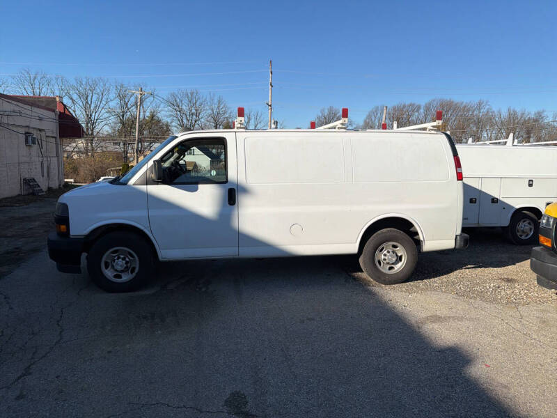 2018 Chevrolet Express 2500