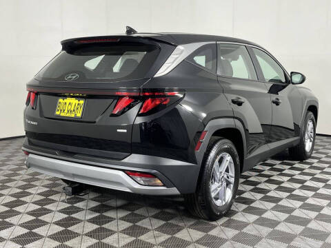 2025 Hyundai Tucson SE