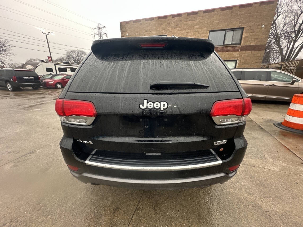 2018 Jeep Grand Cherokee for sale at VIP Motor Sales in Hazel Park, MI