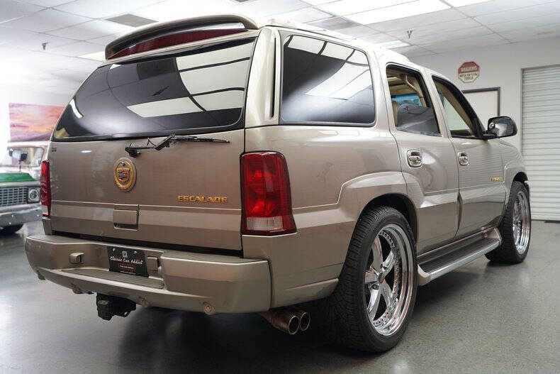 2002 Cadillac Escalade