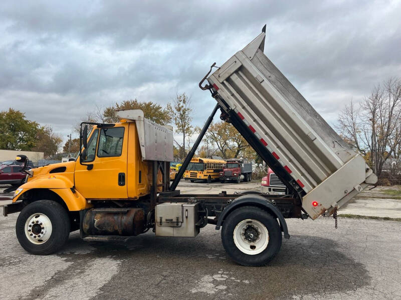 2002 International WorkStar 7400 for sale at Enterprise Ave Auto Sales in Cleveland OH