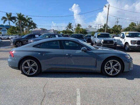 2023 Audi e-tron GT quattro Premium Plus