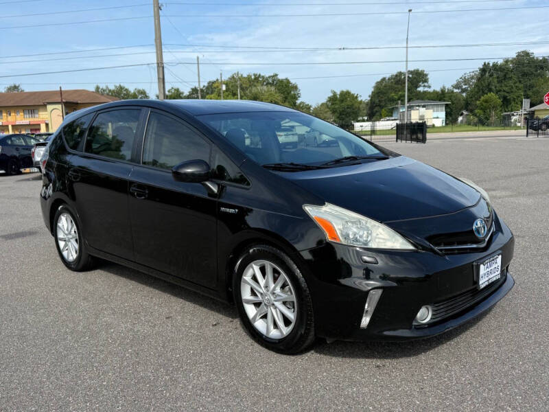 2012 Toyota Prius v Five