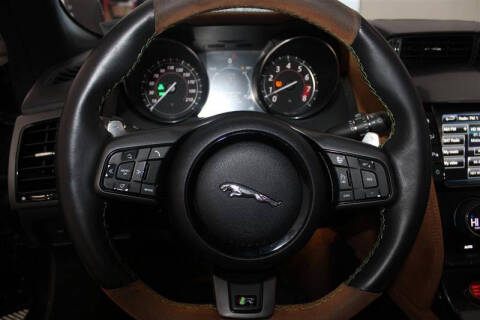 2016 Jaguar F-TYPE R