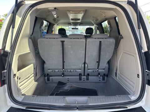 2010 Dodge Grand Caravan SXT