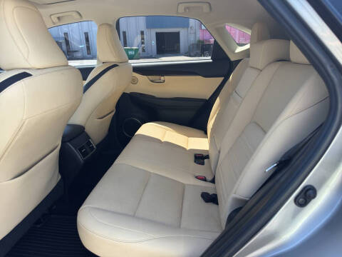 2017 Lexus NX 200t