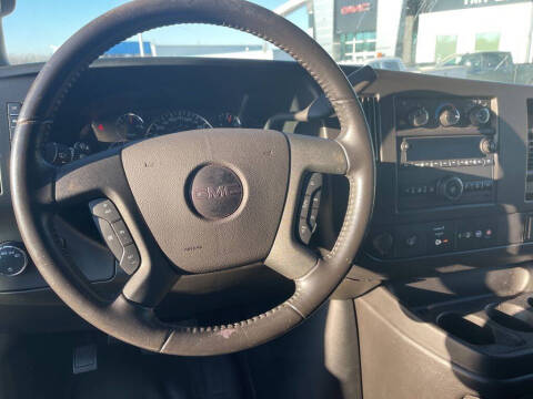 2024 GMC Savana 2500