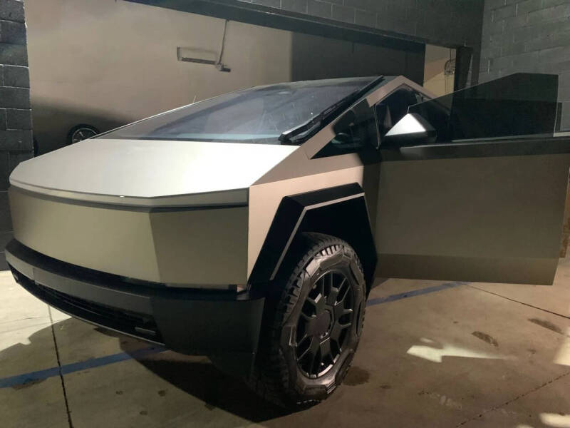 2024 Tesla Cybertruck
