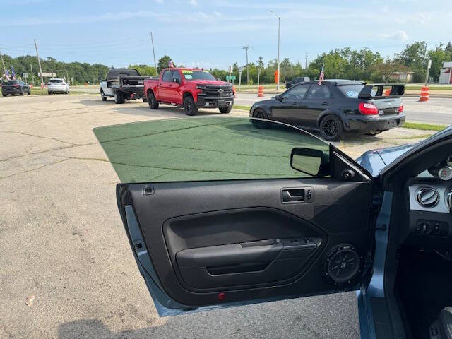 2005 Ford Mustang GT Premium