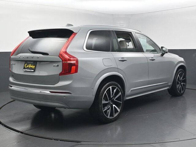 2025 Volvo XC90 B5 Plus Bright Theme