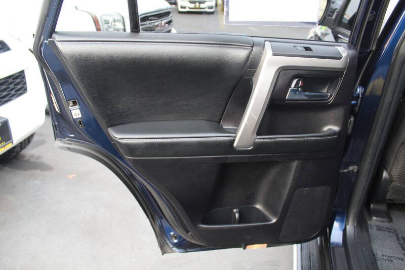 2014 Toyota 4Runner SR5