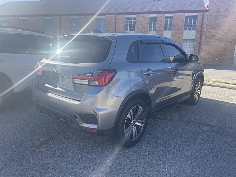 2020 Mitsubishi Outlander Sport SE