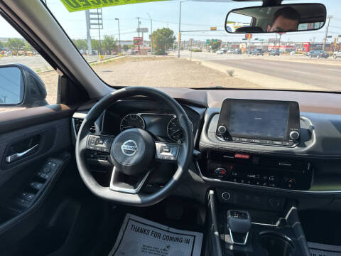 2021 Nissan Rogue SV