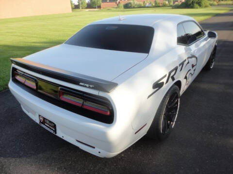 2016 Dodge Challenger SRT Hellcat