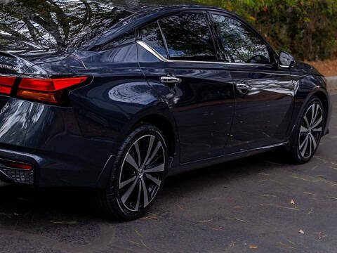 2021 Nissan Altima 2.5 Platinum