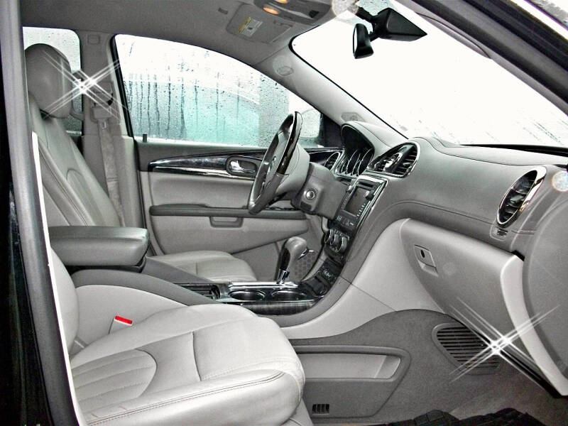 2017 Buick Enclave Leather