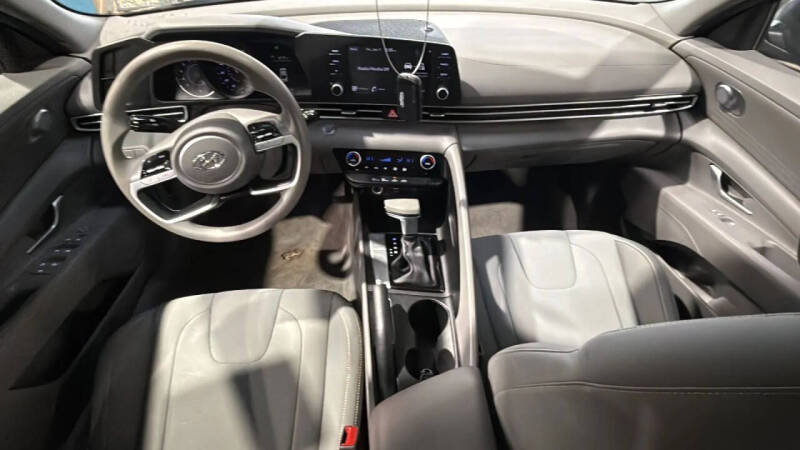 2021 Hyundai Elantra