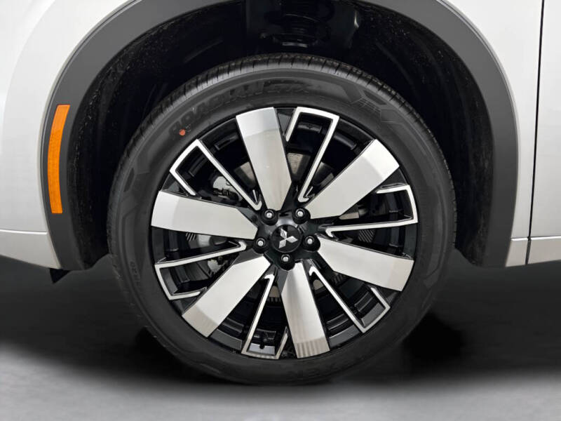 2026 Mitsubishi Outlander SEL
