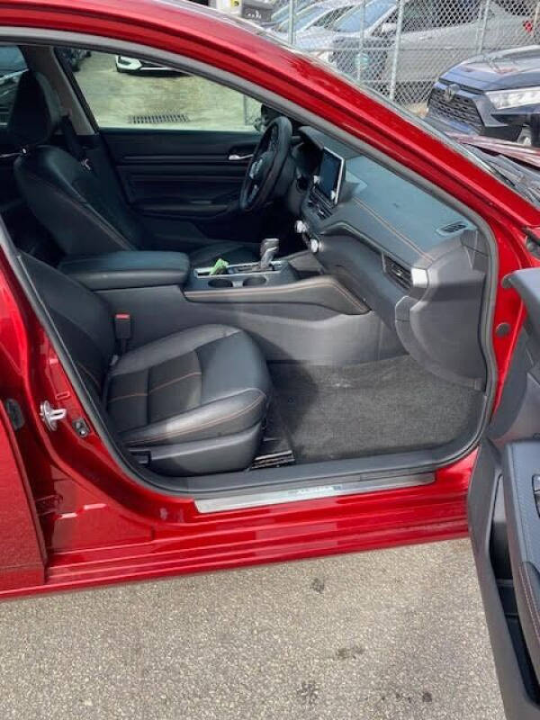 2020 Nissan Altima 2.5 SR