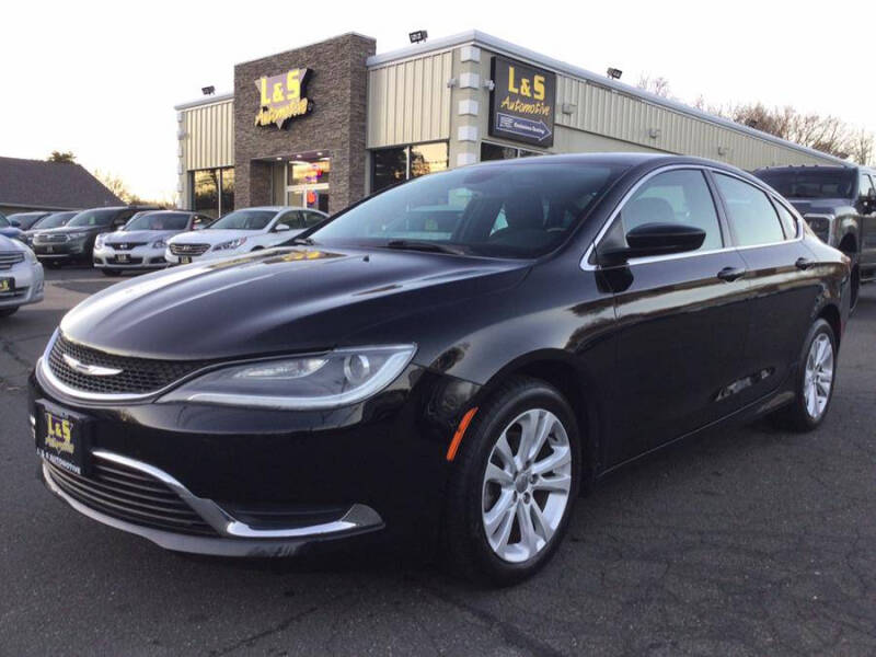 2015 Chrysler 200 Limited
