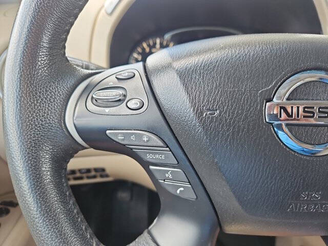 2016 Nissan Pathfinder Platinum