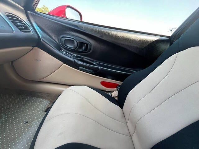 2004 Chevrolet Corvette