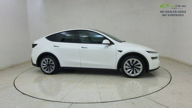 2026 Tesla Model Y Premium