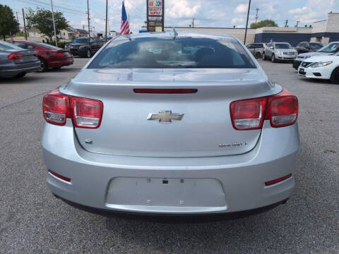 2015 Chevrolet Malibu LT