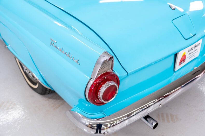 1956 Ford Thunderbird