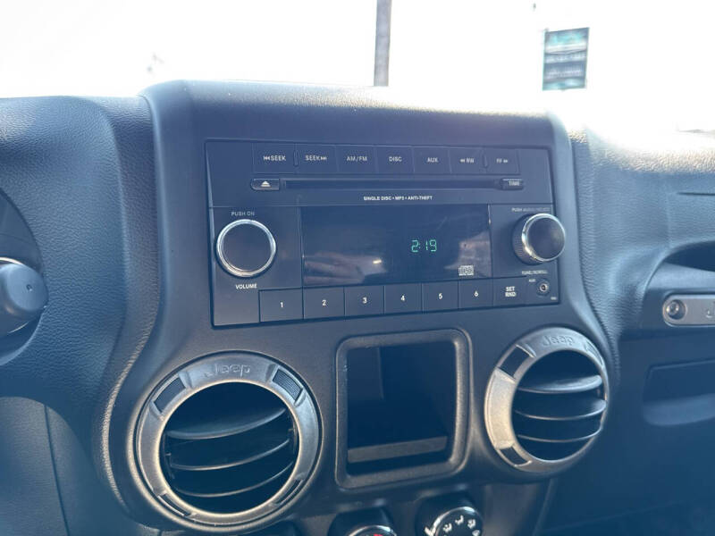 2017 Jeep Wrangler Sport