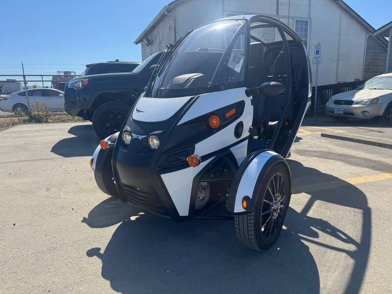 2023 ARCIMOTO FUV