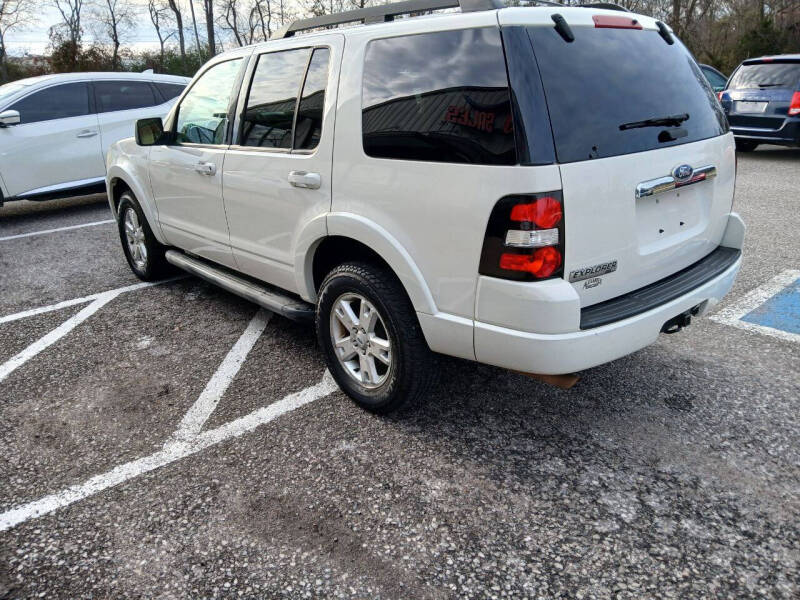 2010 Ford Explorer XLT